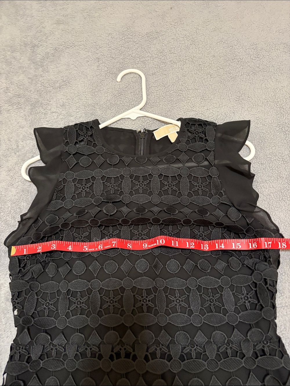 MICHAEL Michael Kors Black Crochet Overlay Sleeveless Top - Picture 4 of 6